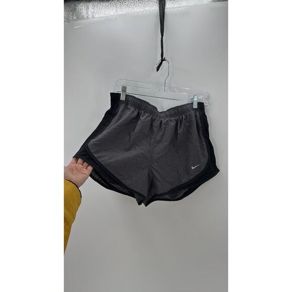 Nike Dri Fit back gray running shorts athletic performance size L - Picture 2 of 13